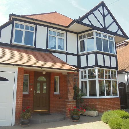 Kelvin Side Villa Eastbourne Dış mekan fotoğraf